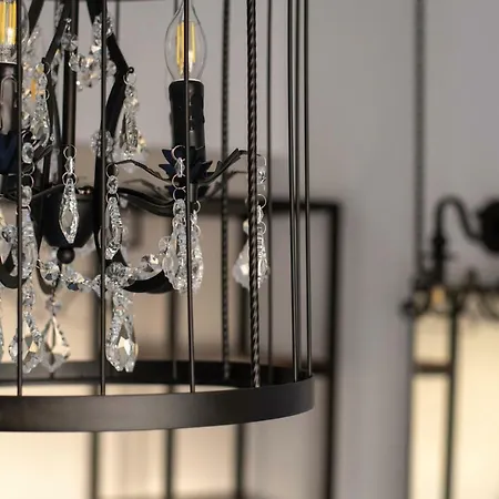 Casa Pietra Luxury Traditional House *