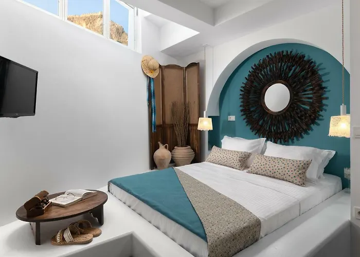 Villa Casa Pietra Luxury Traditional House