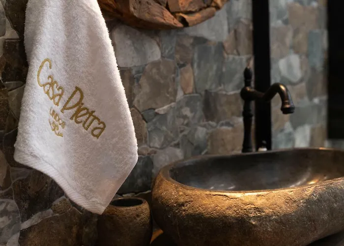 וילה Casa Pietra Luxury Traditional House לינדוס